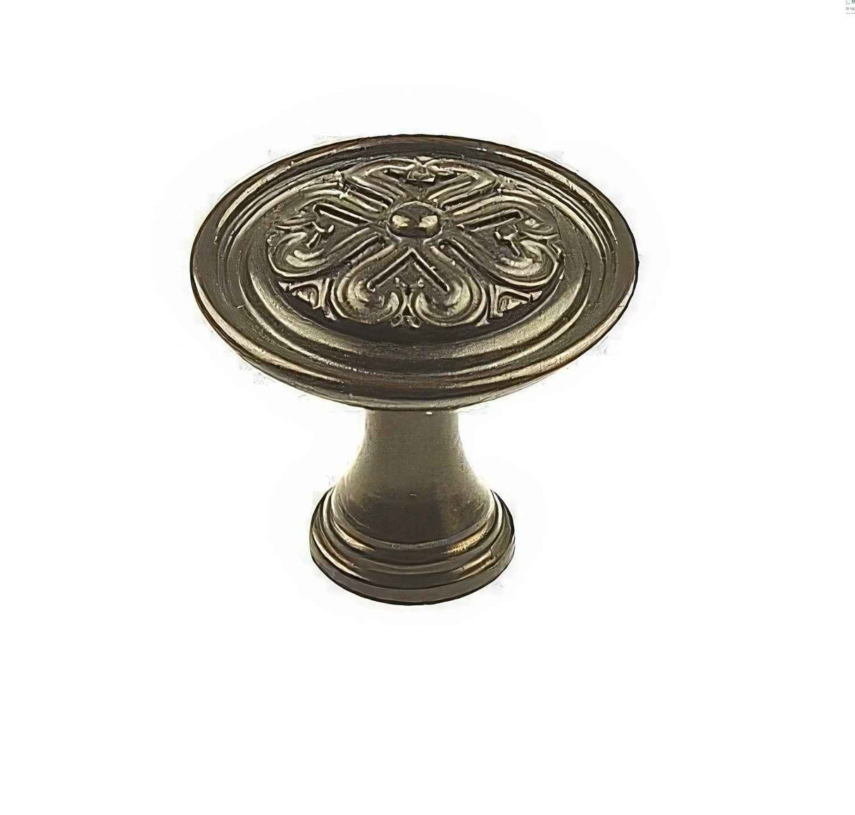 Century Hardware 28015-OBL Iris cabinet knob in polished brass, additional view