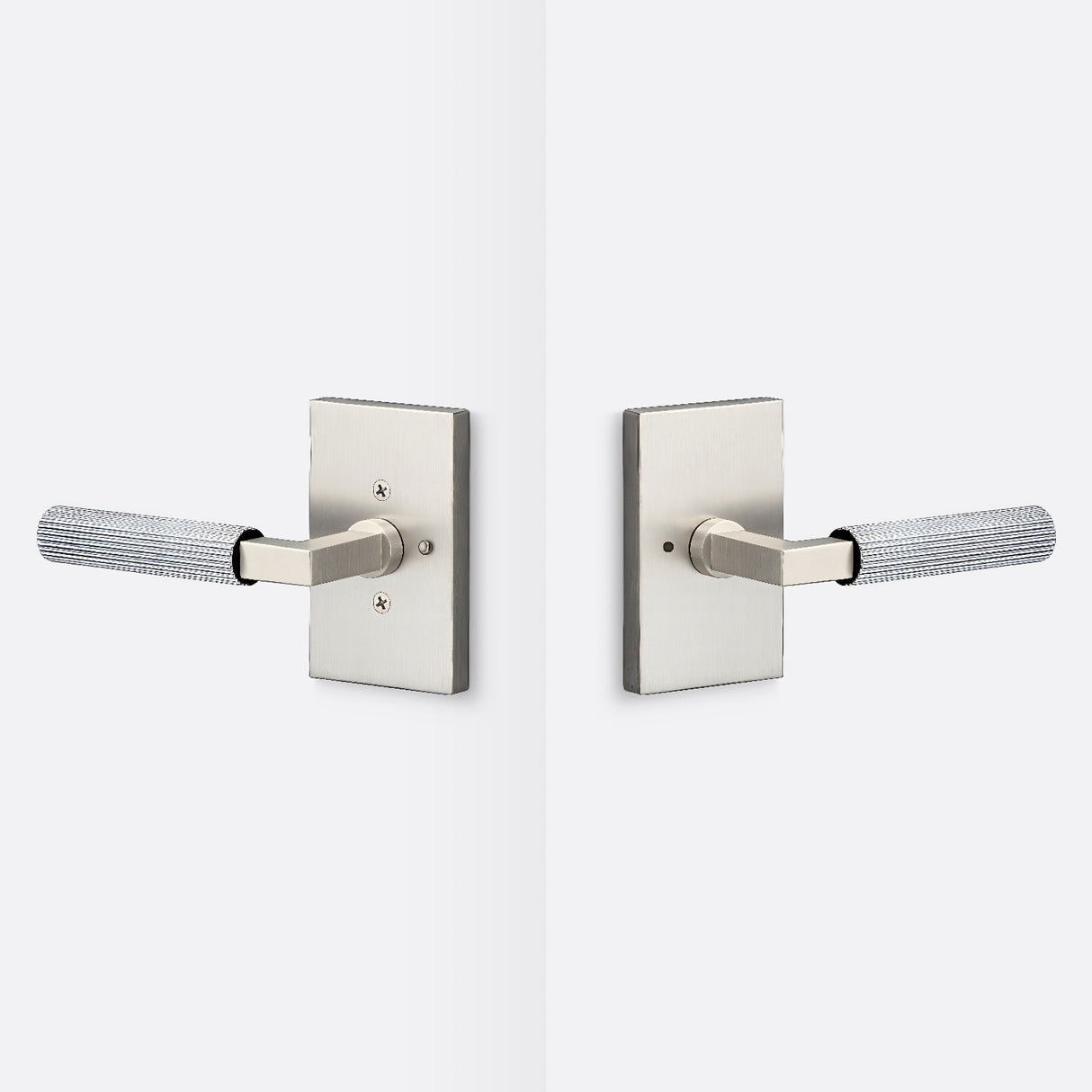 Sure-Loc LV102 15 GRIP-SKN 26 satin nickel / polished chrome privacy door lever