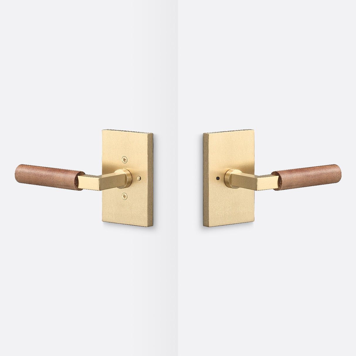 Sure-Loc LV102 SB GRIP-WN satin brass / walnut privacy door lever