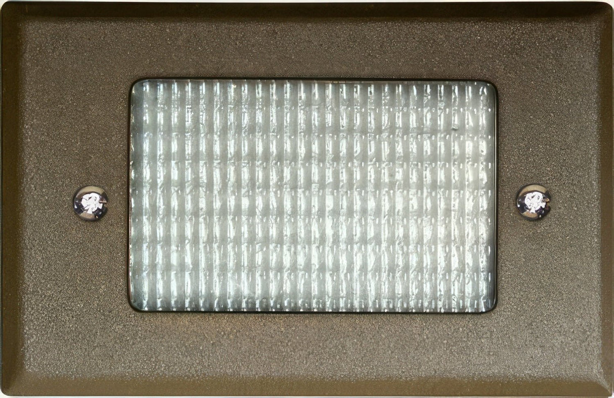 Dabmar Lighting LV618-L3-AMB-BZ bronze outdoor step light
