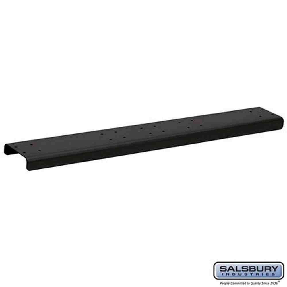 Salsbury Industries 4884BLK black spreader