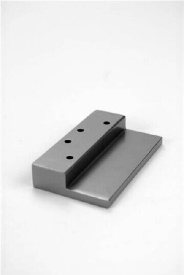 Don-Jo 2050628 slide bolt in polished brass, additional view