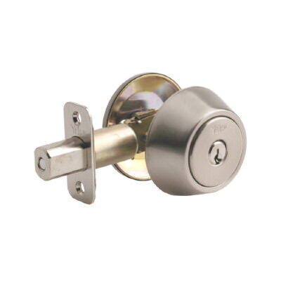 Yale New Traditions single cylinder deadbolt, additional view