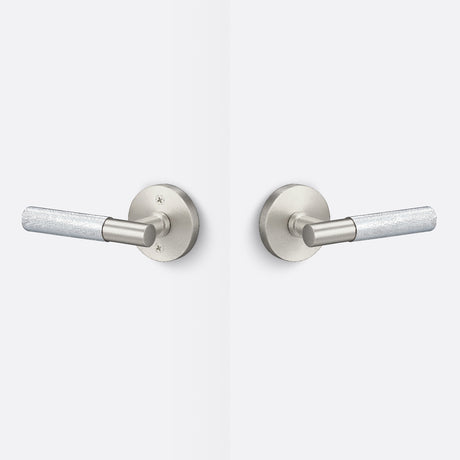 Sure-Loc AP101-RD 15 GRIP-KN 26 satin nickel / polished chrome passage door lever