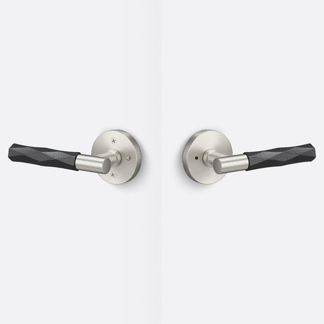 Sure-Loc AP102-RD 15 GRIP-VT FBL satin nickel / flat black privacy door lever