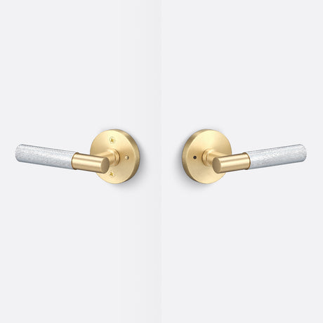 Sure-Loc AP102-RD SB GRIP-KN 26 satin brass / polished chrome privacy door lever