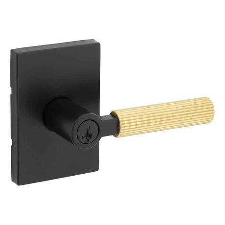 Kwikset 740MALRCT-514X4S Mirada Reeded Entry Lever with Satin Brass Grip, Rectangular Rose and SmartKey Matte Black / Satin Brass