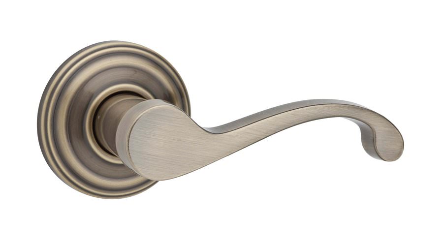 Kwikset 720CHL-3 polished brass passage door lever