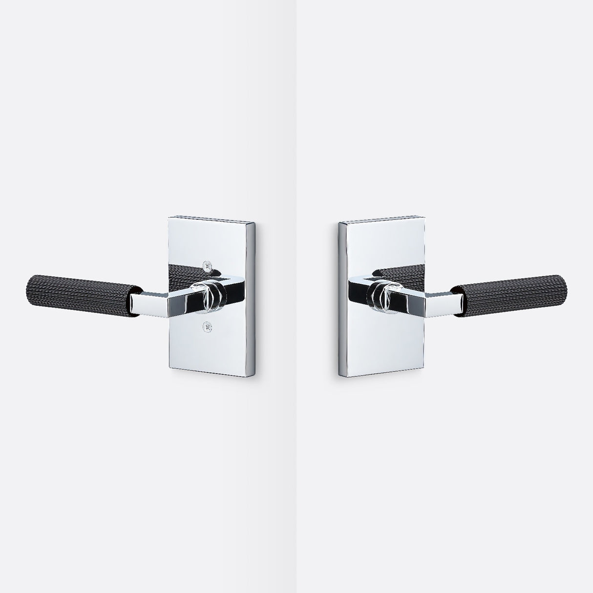 Sure-Loc LV101 26 GRIP-SKN FBL polished chrome / flat black passage door lever