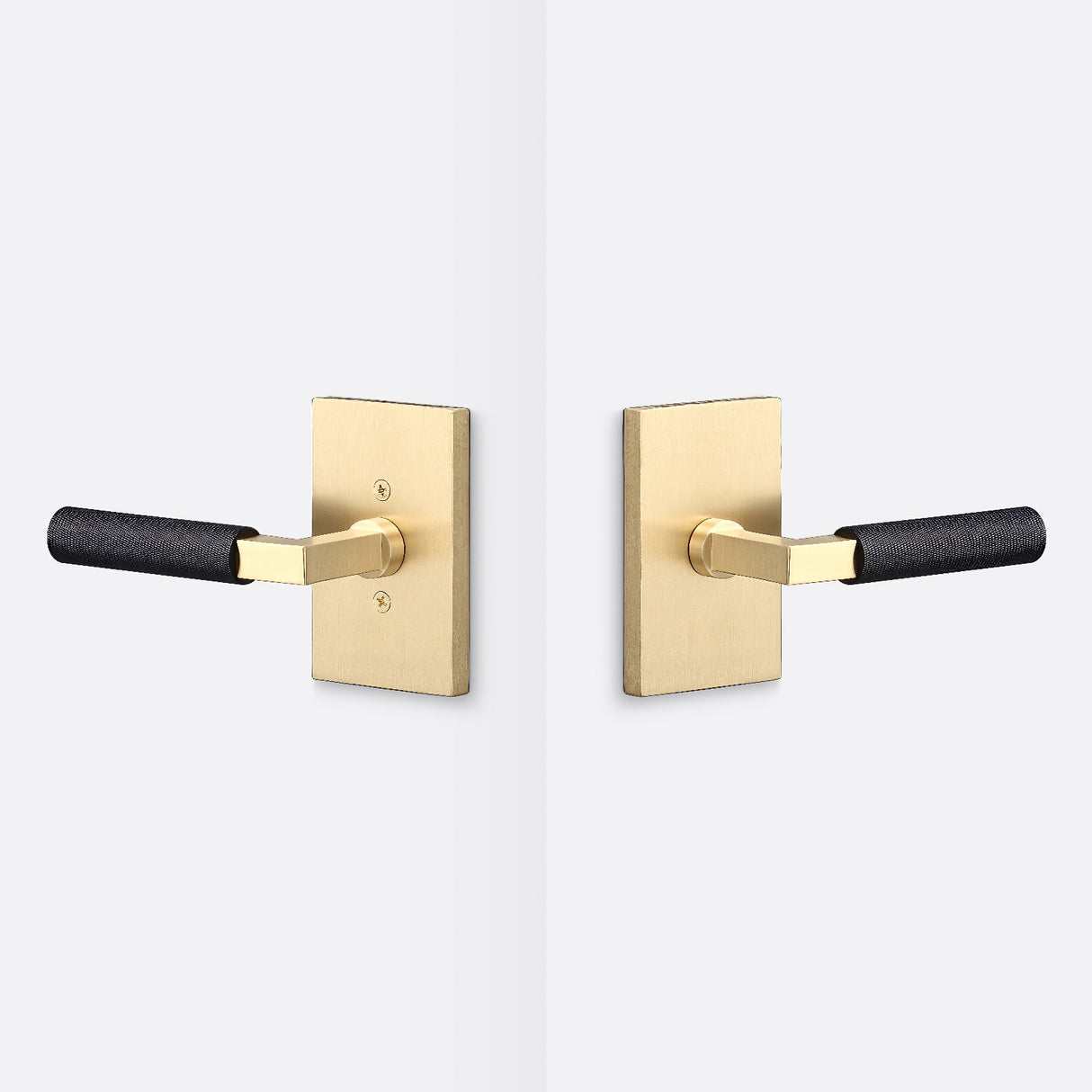 Sure-Loc LV101 SB GRIP-KN FBL satin brass / flat black passage door lever
