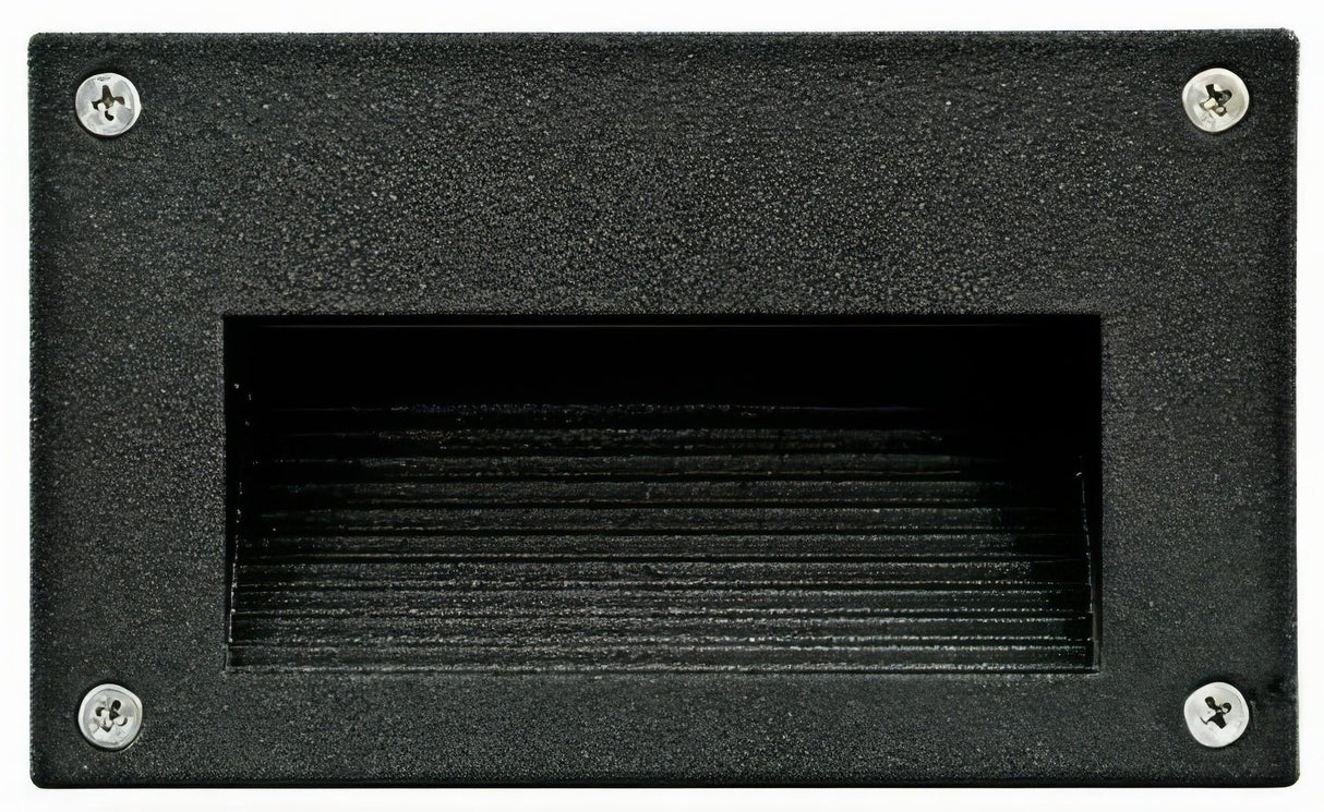 Dabmar Lighting LV655-L3-30K-B black outdoor step light