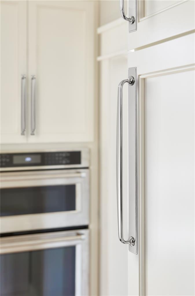 Amerock BP3759426 Maymont Polished Chrome Backplate lifestyle view 1