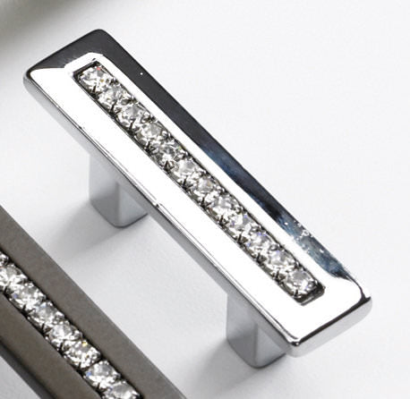 Schaub and Company 301-26 hardware in polished chrome, additional view