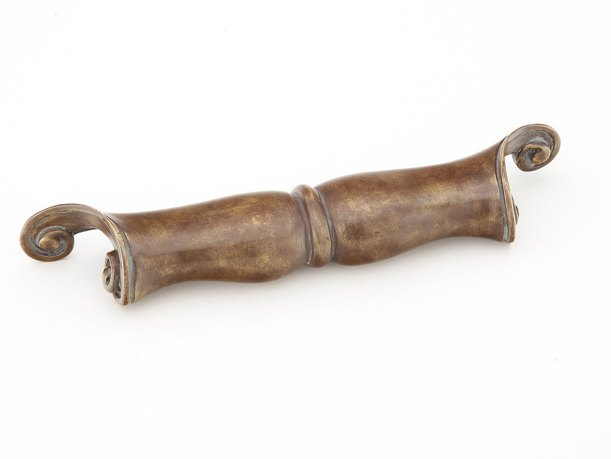 Schaub and Company 919-MBR monticello brass bar cabinet pull