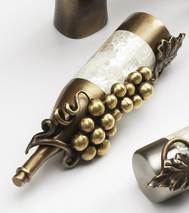 Schaub and Company 944-AB-DBH Symphony hardware in polished brass, additional view