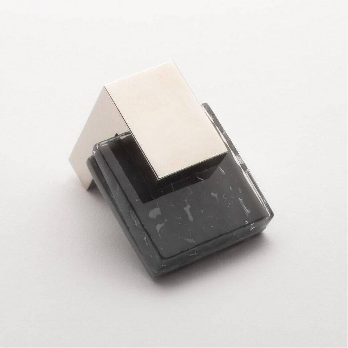 Sietto K-1202-PN Affinity Slate Gray Knob Polished Nickel