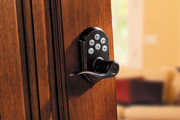 Kwikset 911TNL-S keyless entry door lever